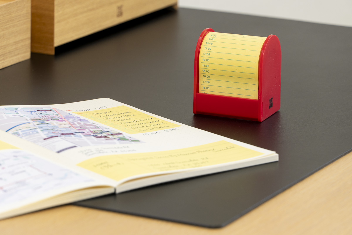 伊東屋　リーガルスティッキーロールメモ