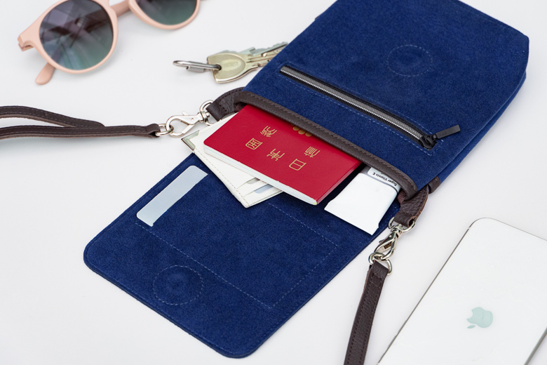 伊東屋　カラーチャート　トラベラーズポケット