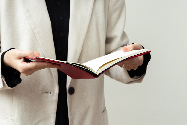 伊東屋　カラーチャート　ノートカバー A5