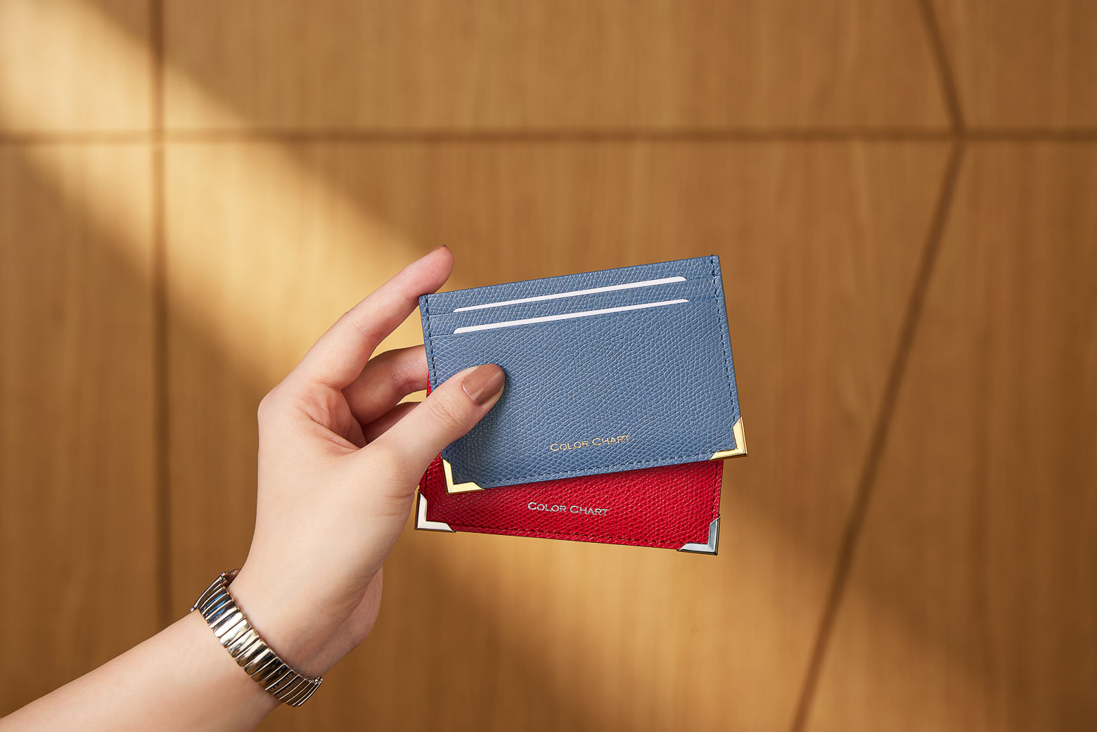 伊東屋　カラーチャート　カードケース