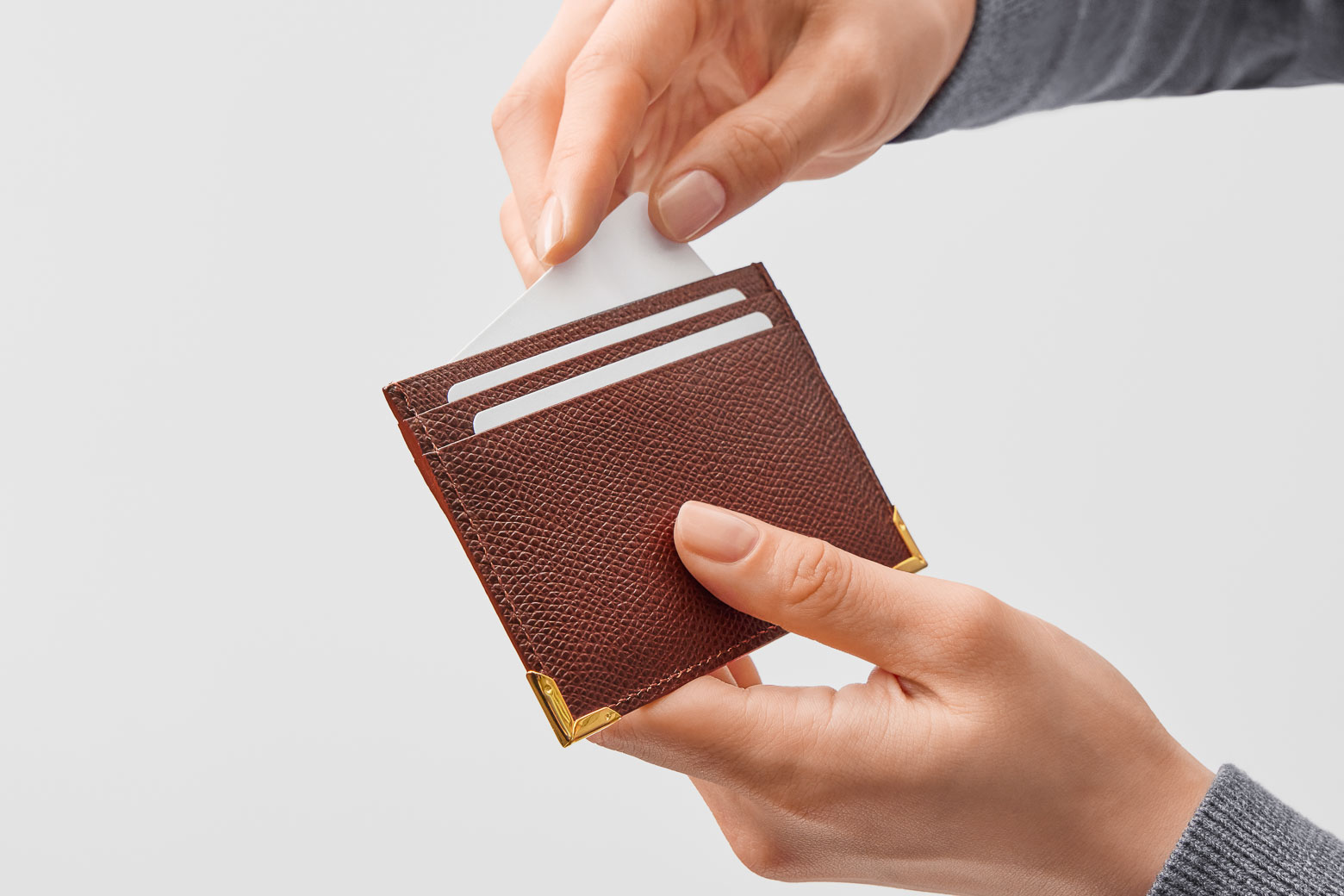 伊東屋　カラーチャート　カードケース