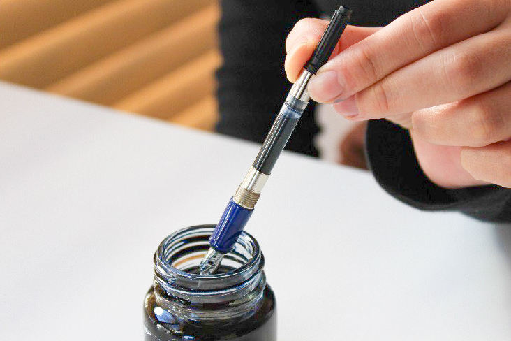 各メーカー　コンバーター