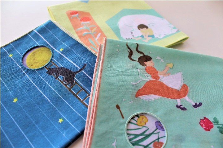 北原明日香×伊東屋オリジナルグッズ　穴あきハンカチ