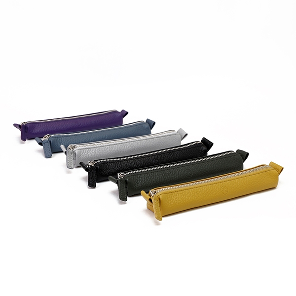 ファスナーペンケース